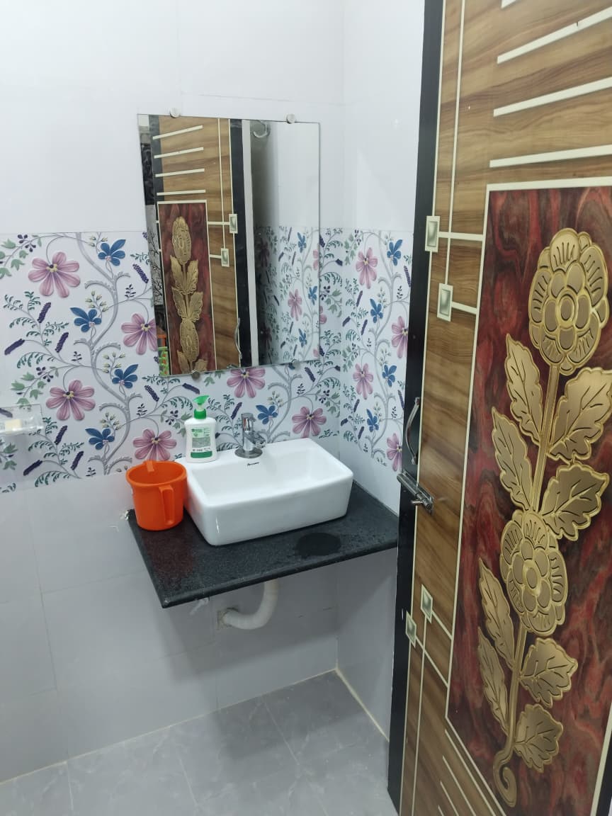 Standard Room - Image 1