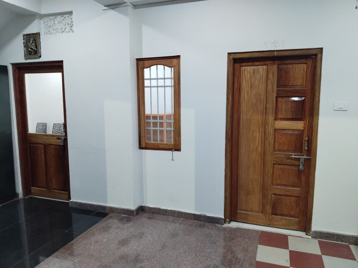 Standard Room - Image 6